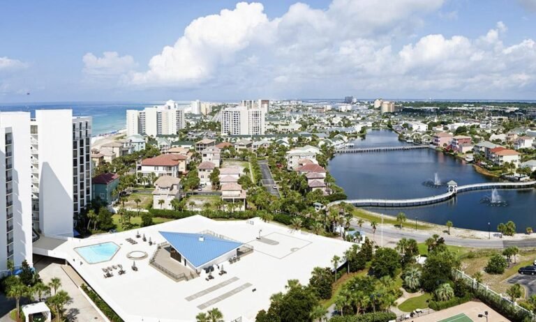 Destin