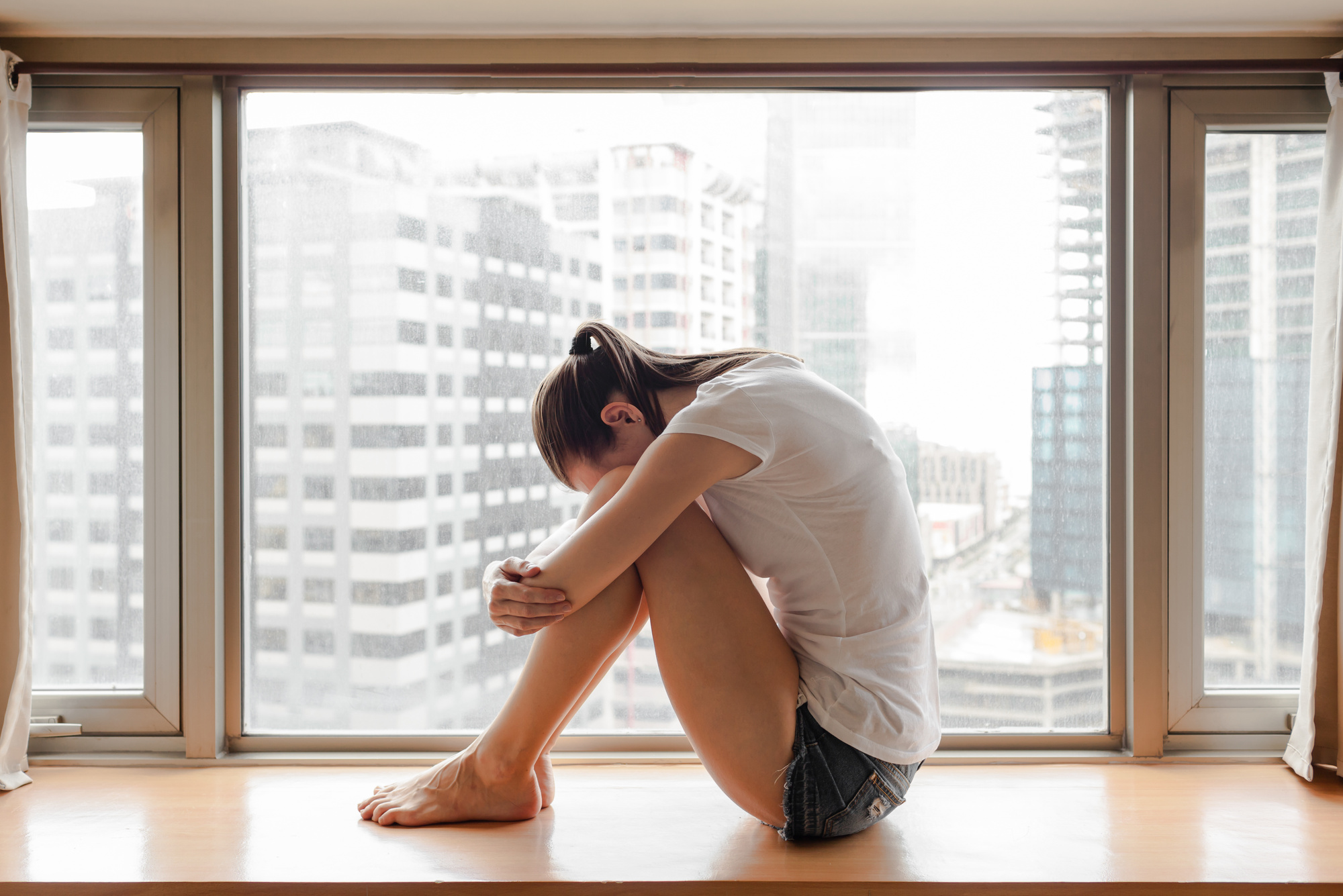 signs of low self esteem