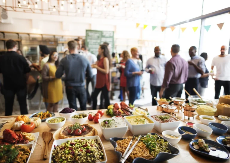 catering ideas for large groups