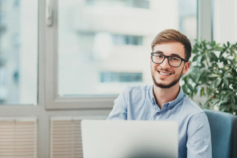 how do franchise owners get paid