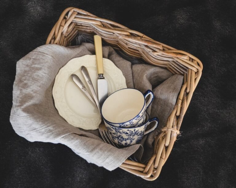 packing materials for dishes