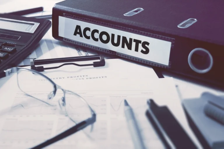bookkeeper vs accountant