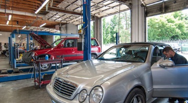 Photo of Certified Electric Vehicle Service Center in Kent